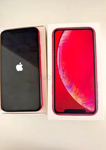 iPhone XR- 128gb - RED