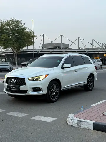 Infiniti Q60 2016 Luxury GCC Specs original paint