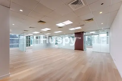 Upgraded | Canal View | Mid Floor