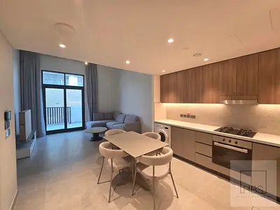 HUGE LAYOUT | 1 BED | FURNISHED