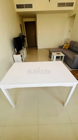 IKEA White Table - Excellent Condition