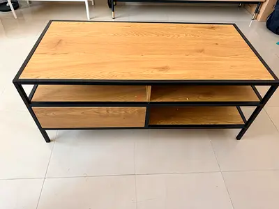 HomeBox Coffee table brand new condition