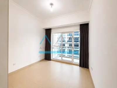 1BR Apartment | Mayfair Residency | Marina View Balcony