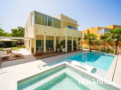 Fully Renovated | Extended | Park Backing