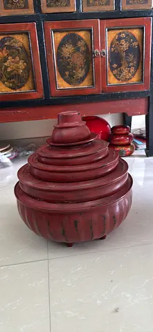 Set of vintage nested wooden bowls with lids (decorative storage)"