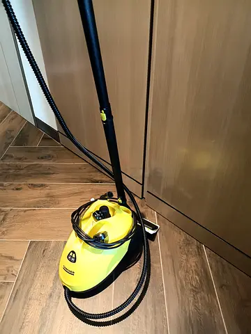 Handheld Garment Steamer / Steam Cleaner - Yellow, Good Condition