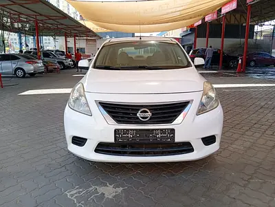 2014 Nissan SUNNY photo 2