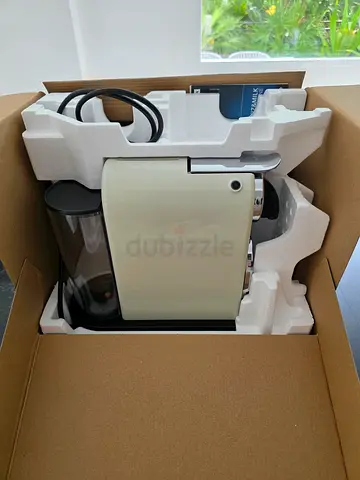Nespresso Citiz&Milk white
Super Deal for an immediate sale