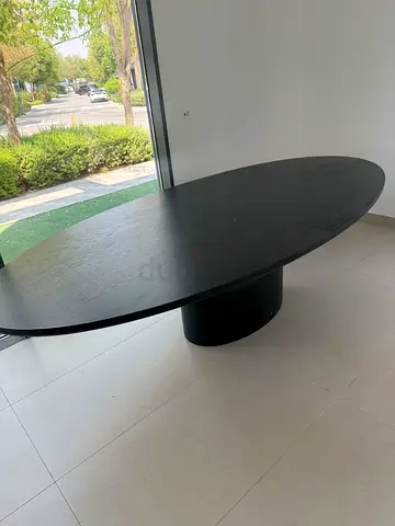 Modern Black Oval Pedestal Dining Table