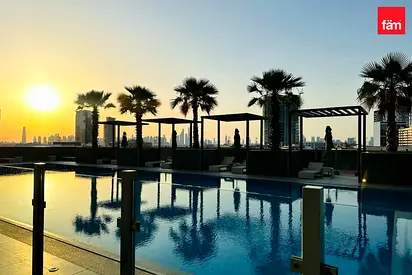 Fully Furnished High Floor Vacant Marina Sky View