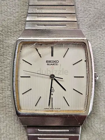 Seiko Quartz vintage square stainless steel wristwatch (working)