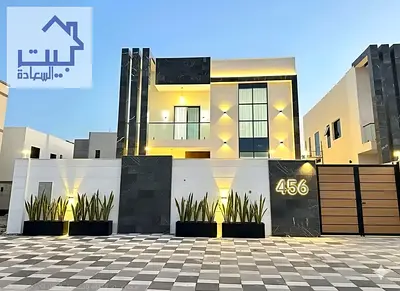 Freehold ownership available to all nationalities—a unique opportunity to own a villa featuring a practical design and spacious interiors, situated in