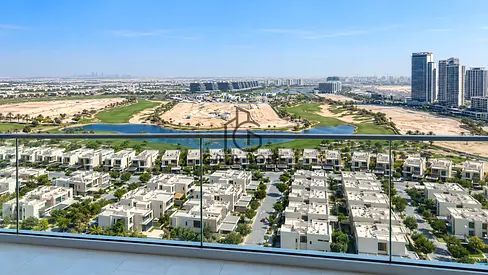 Bright Studio | Great Investment |Community Living