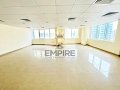 *Prime 1,000 Sq. Ft. Commercial Office Space | Ideal for Trading, Cooperate & Business Activities | 