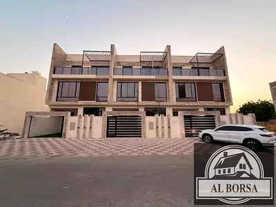 للبيع – 3 فلل تاون هاوس فاخرة في الحليو 2 – عجمان 🔥 🏡 فرصة مميزة لامتلاك فيلا فاخرة بتصميم عصري وتشطيبات راقية! ✨ مميزات العقار: 🏘️ عدد 3 فلل ت