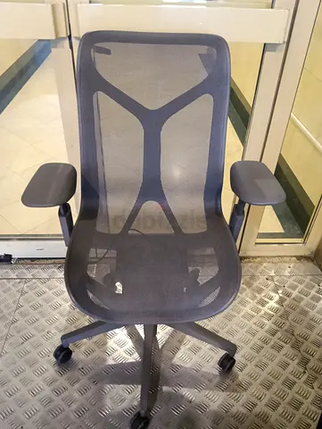 Herman Miller Cosm chair for selling.