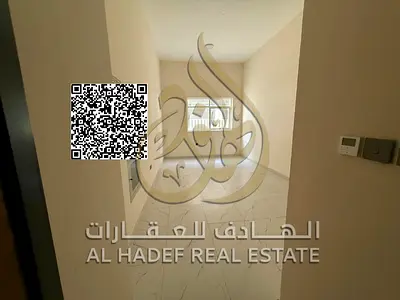 استوديو أول ساكن بالجرف 3، مساحة واسعة وتشطيب مميز، تكييف مركزي ومطبخ منفصل وبلكونة، قريب من السوق الصيني وشارع الشيخ محمد بن زايد، 22 ألف سنويًا على.