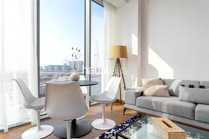 Sea View | High Quality Furnishing | Chiller Free