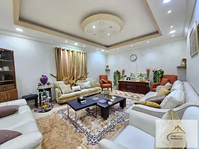 A very spacious 3-bedrooms with a lush Garden