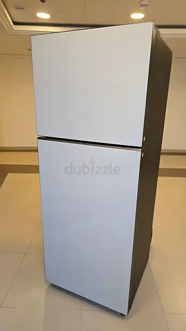 Svmsung bespoke 660 litter fridge white collar front glass Good condition