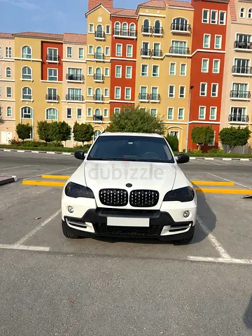 BMW X5  3.0si GCC Specs
