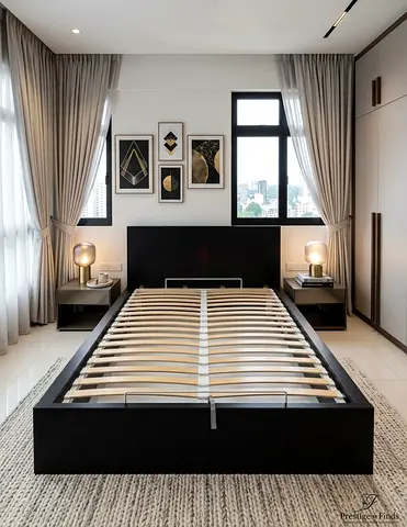 IKEA Storage Bed – 180 × 200 cm
IKEA storage bed available in excellent condition. Size: 180 × 200