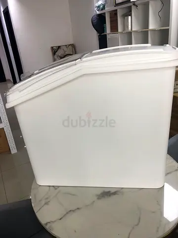Large white plastic storage bin with hinged lid - good condition
