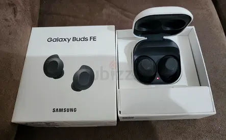 Samsung Galaxy Buds FE with charging case — lightly used, working