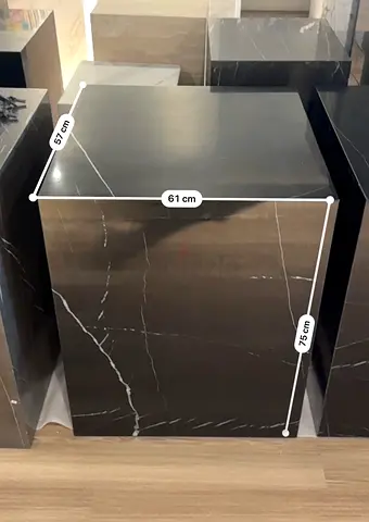 Large Dark Marble Display Pedestal / Plinth