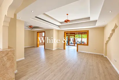Upgraded | Single Row | Type 1M | Vacant