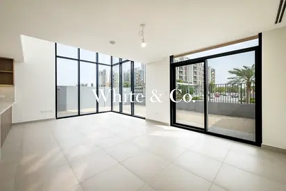 4BR G+2 | Single Row | True End Corner