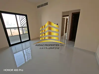 اول ساكن | بلكونه | سعر ممتاز | تكييف مركزي | موقع مميز | تسهيلات | مساحه ممتازه | قابل للتفاوض