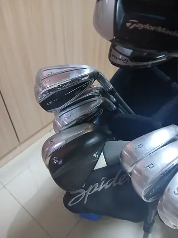 Full TaylorMade Golf Set