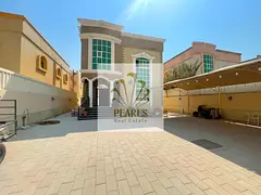 Villa for rent in Al Mowaihat 2 near Ammar Street, with 5 bedrooms, majlis, hall, spacious yard and