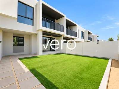 Corner Unit I Landscaped I Near Amenities