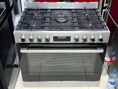 Bosch series 8 New model 5 Burners Gas Cooker 90x60cm Perfect Condition