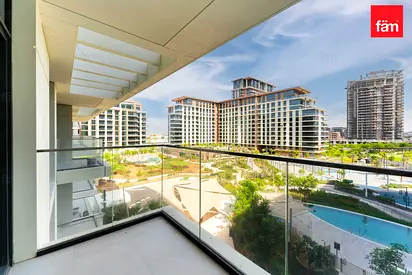 LUXURY LIVING | PARK FACING 2 BED | UPGRADED