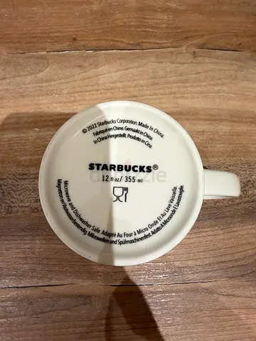 Starbucks white ceramic mug 12 oz (used) feom London