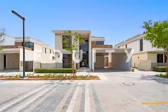 5 Bedrooms | Vacant Ready to Move | Good Location