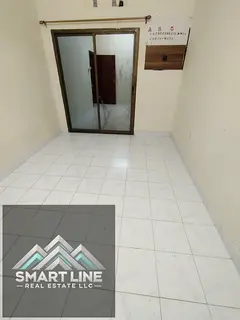 No cash deposit near to sachool 2bhk with balcony with 2 washroom rent only 28000