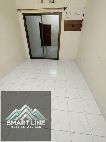No cash deposit near to sachool 2bhk with balcony with 2 washroom rent only 28000
