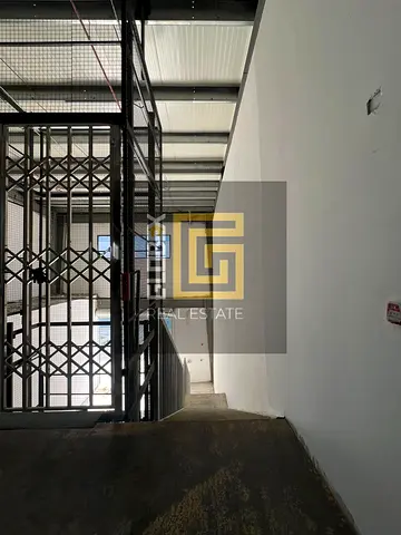 Brand New Warehouse | 6,734 Sqft | 71 KW Power | Elevator & Large Parking | Industrial Area 1