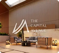 Vacant | Canal + Skyline View | Huge Layout