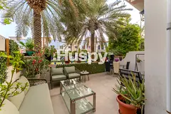 Vacant | Single Row | Close to Pool
