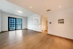 Bright Apartment | Sea and Pool View | Rented
