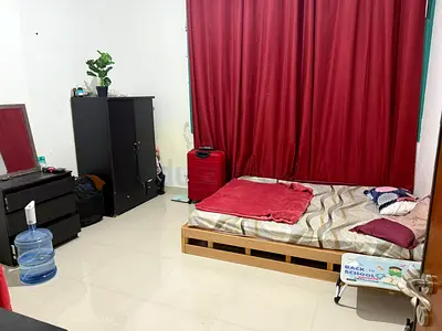 Private room for rent family single electra street from November