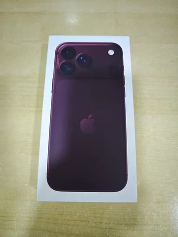Iphone 18 pro max burgundy 512 TDRA