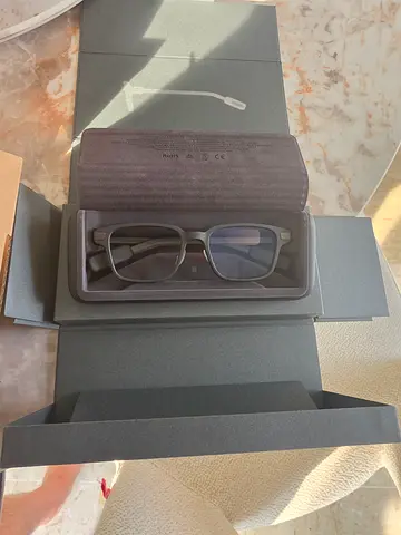Even g2 smart glasses slightly used with all box and papers bought from Al jabir