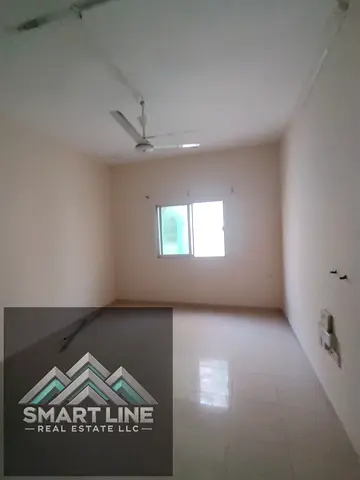 No cash deposit 1bhk with central ac and gass family building rent only 21k