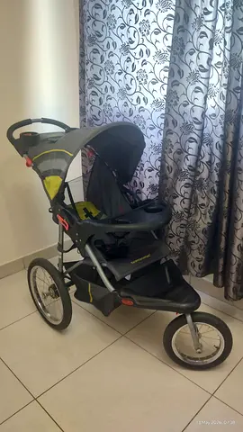 Mountain Buggy-style 3-Wheel Jogging Stroller in Good Condition